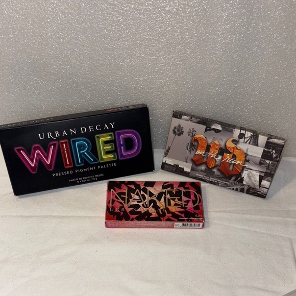 Urban Decay Collection - Picture 1 of 4